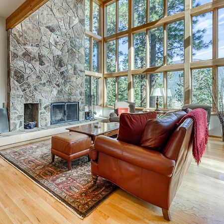 Black Butte Ranch: Hilltop Getaway エクステリア 写真