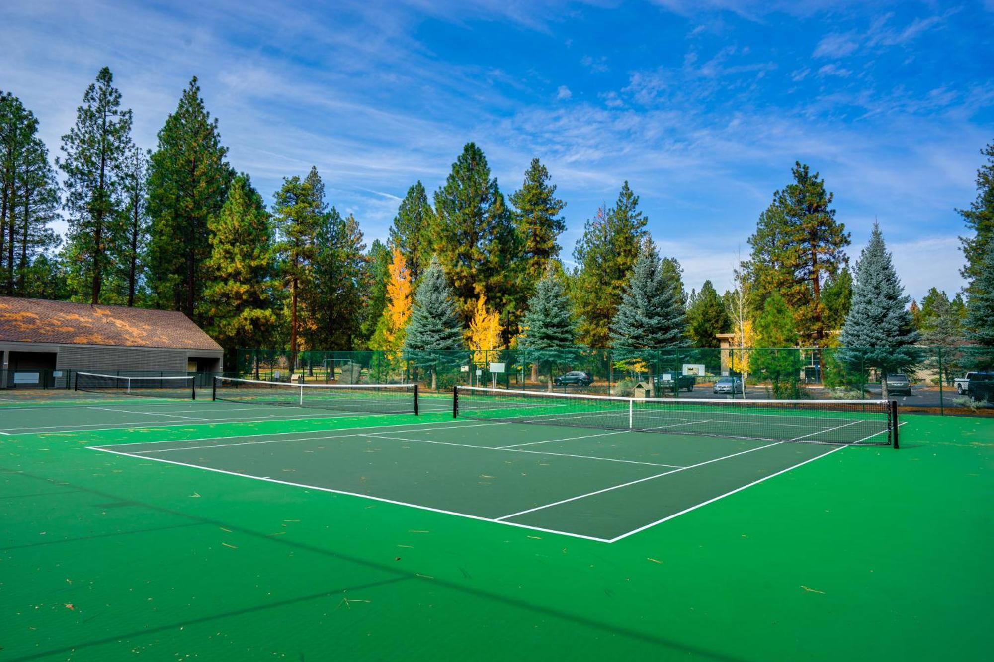 Black Butte Ranch: Hilltop Getaway エクステリア 写真