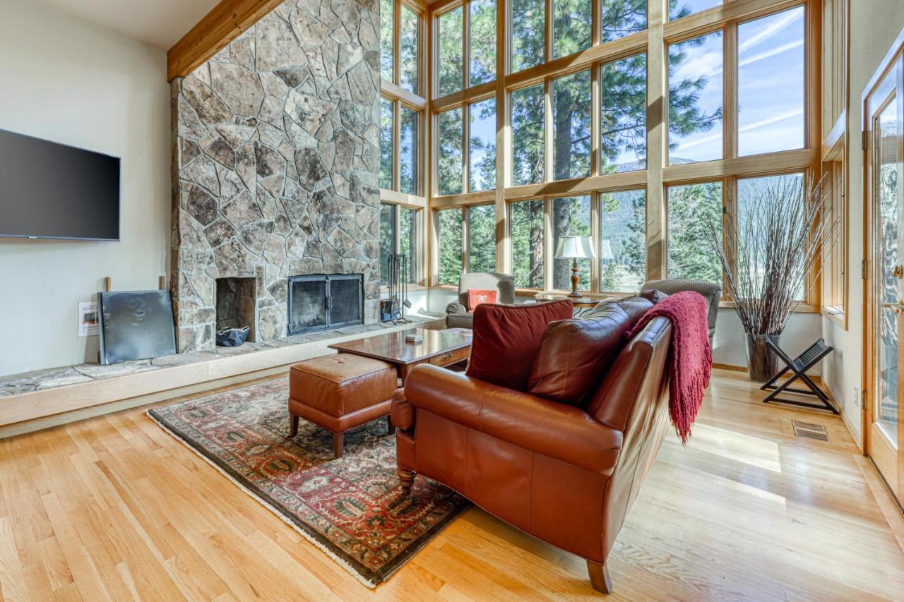 Black Butte Ranch: Hilltop Getaway エクステリア 写真